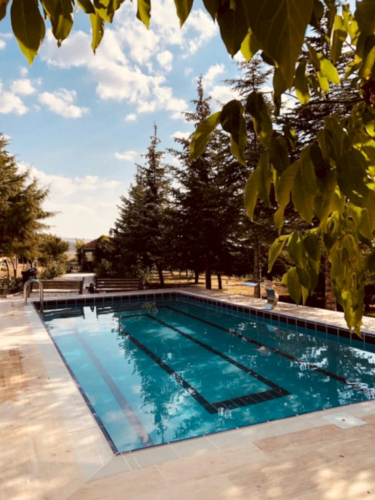 Yüzme Havuz Tamir Ve Tadilatı