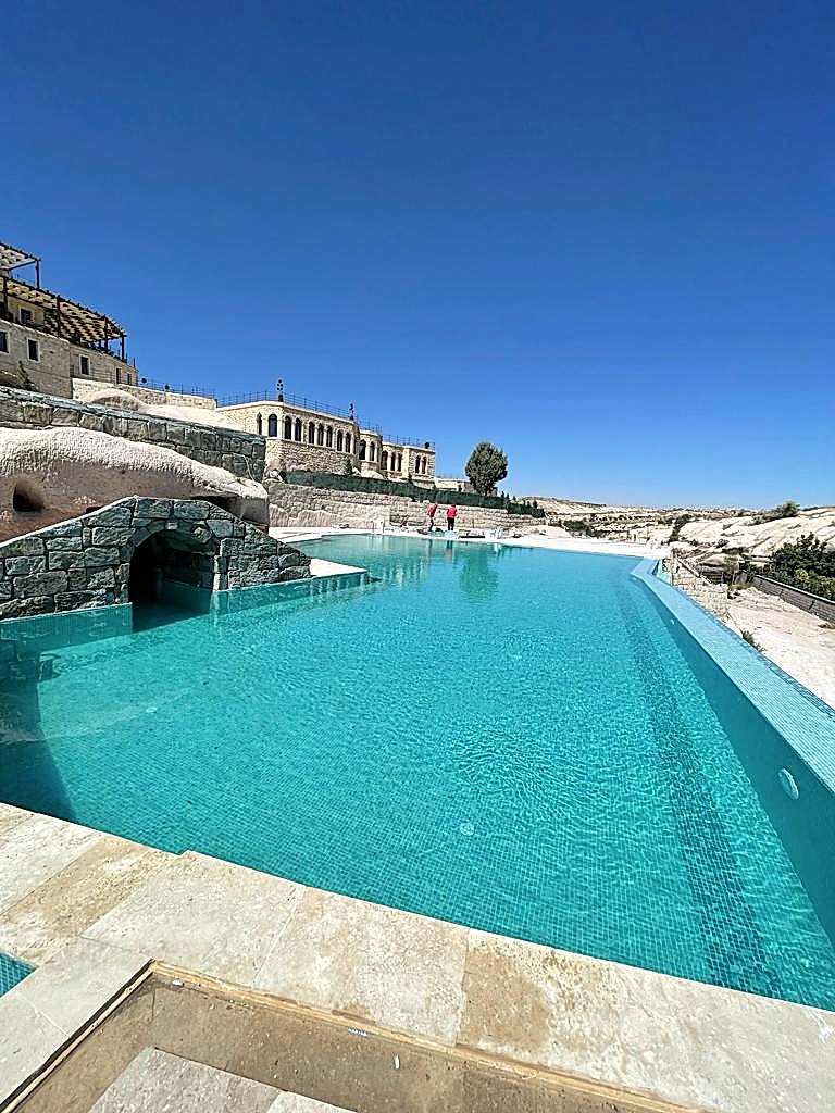 NEVŞEHİR SONSUZLUK HAVUZU YAPIMI (İNFİNİTY POOL)